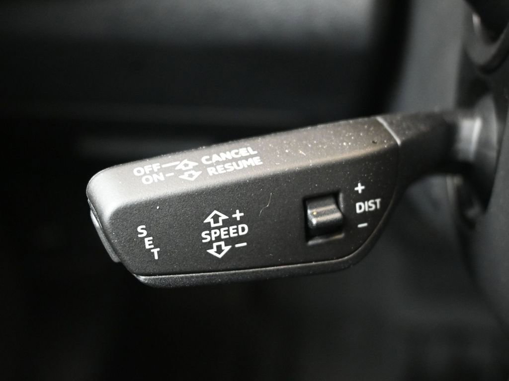 Certified 2025 Audi Q5 Premium Plus w/ Premium Plus image 29