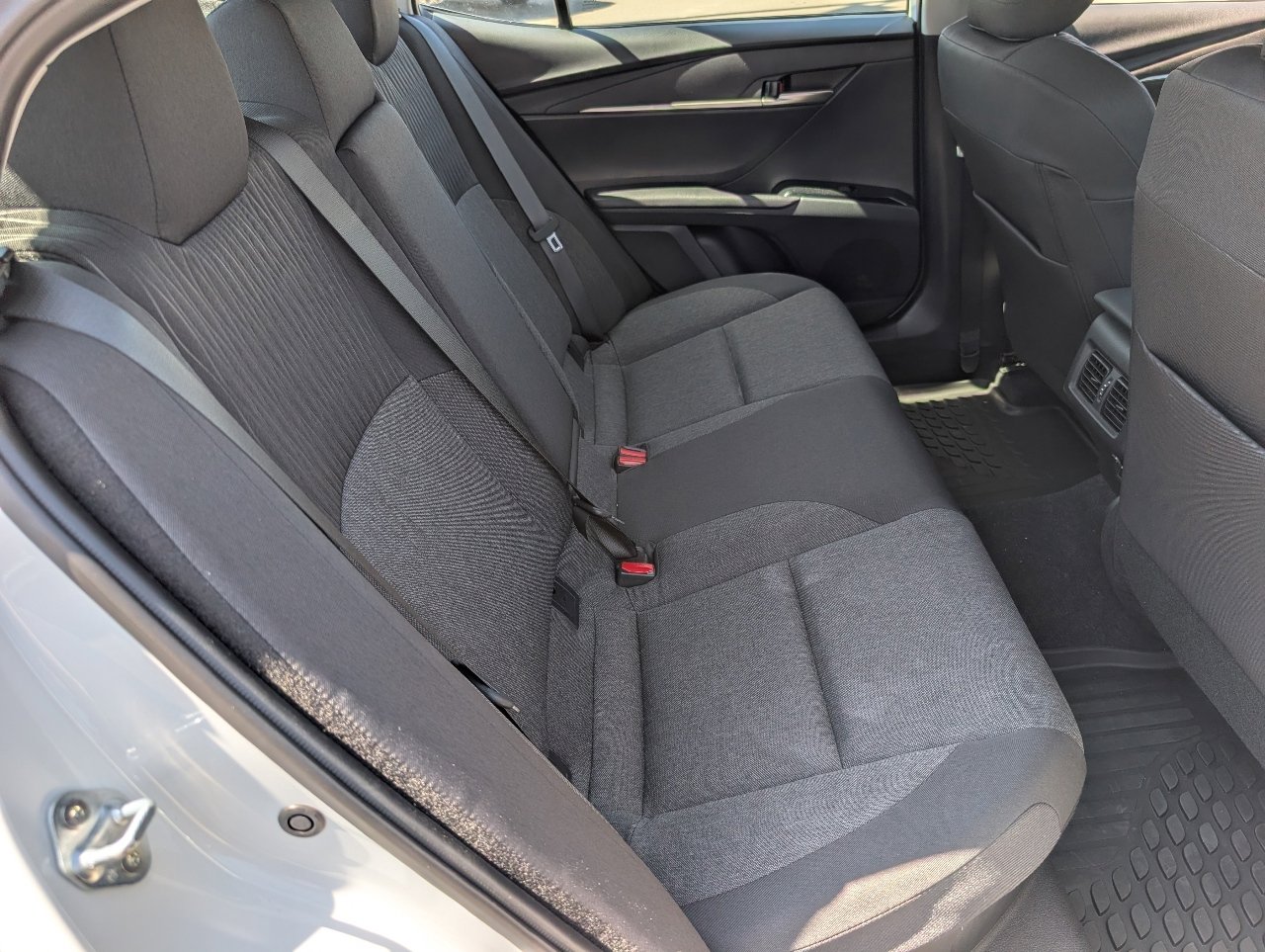 Used 2026 Toyota Camry LE w/ Convenience Package image 5