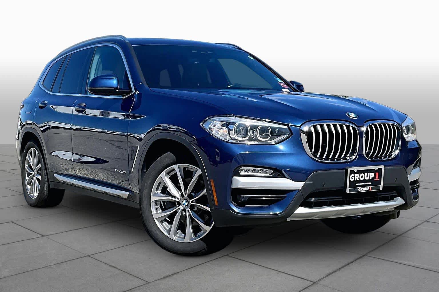 Used 2018 BMW X3 xDrive30i AWD/4WD image 3