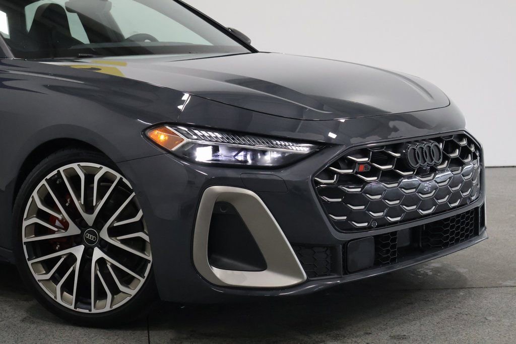 Used 2025 Audi S5 Prestige w/ Prestige Package image 3