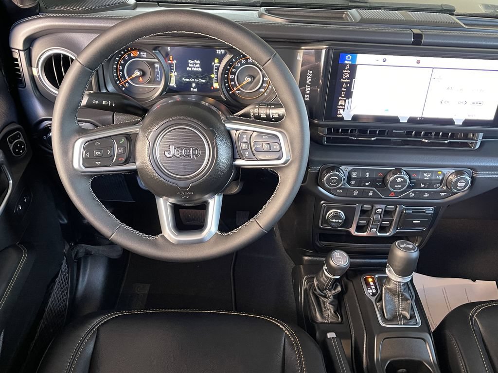 New 2026 Jeep Wrangler Unlimited Sahara AWD/4WD image 22