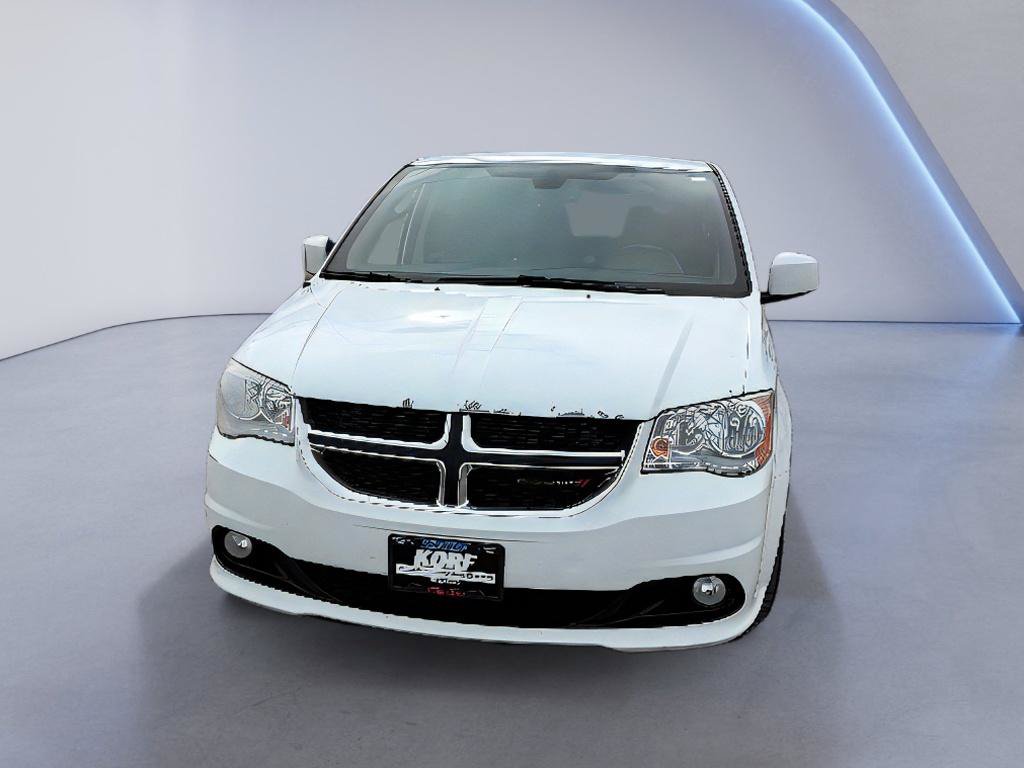 Used 2018 Dodge Grand Caravan SXT FWD image 2