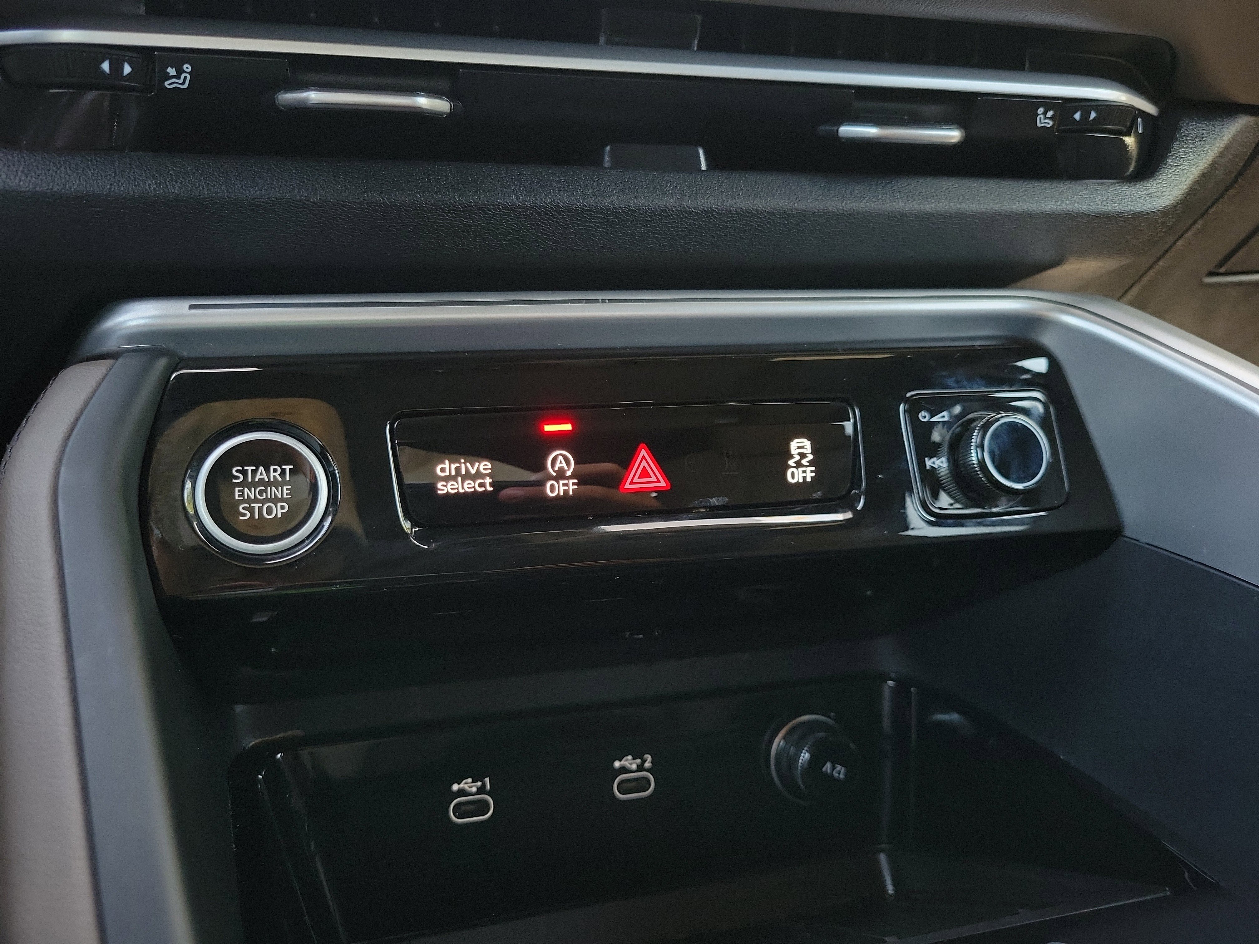 Used 2025 Audi Q5 Premium Plus w/ Premium Plus image 26