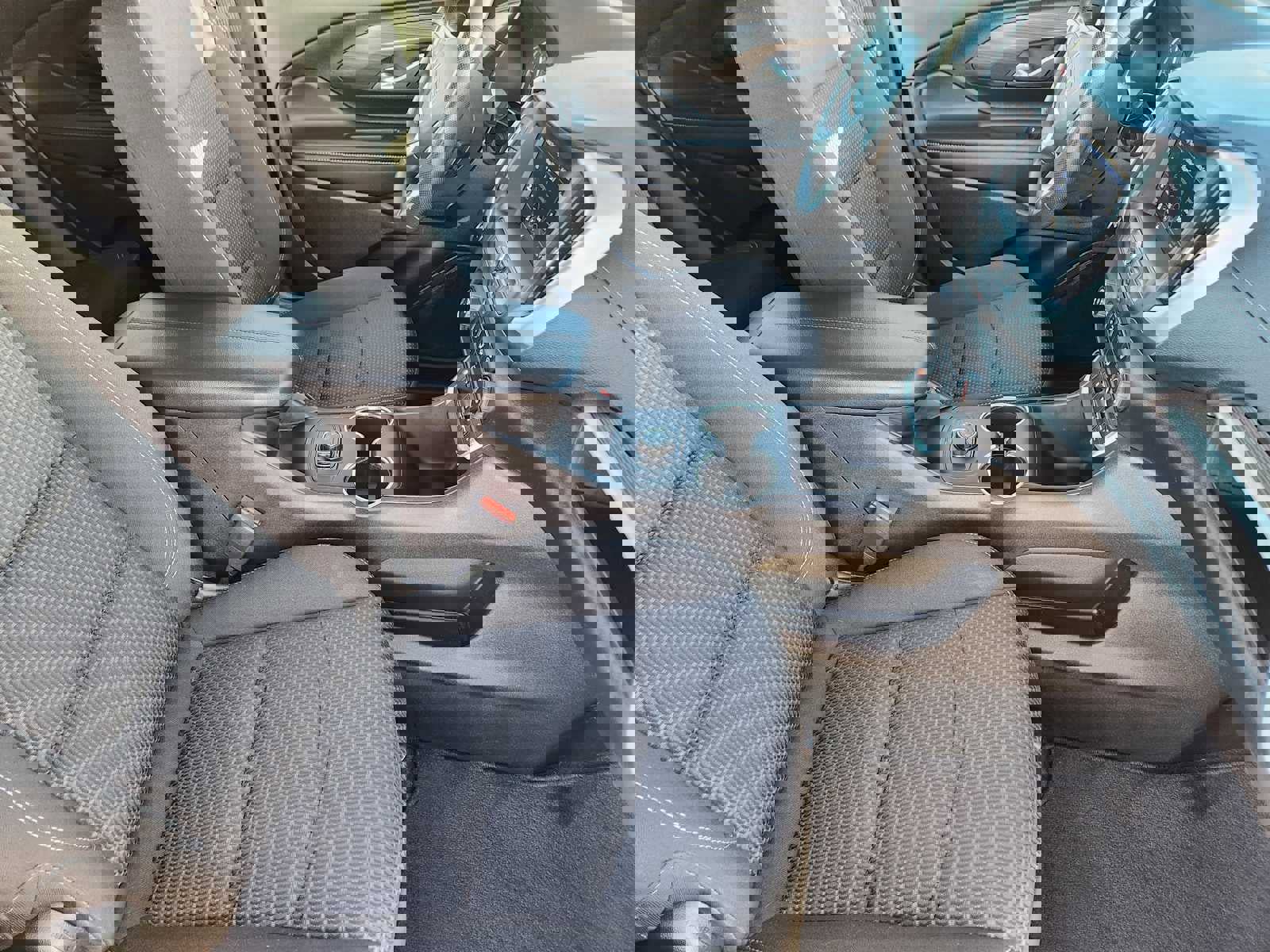 Used 2024 GMC Terrain SLE image 14