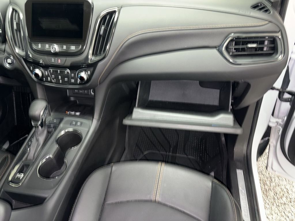 Used 2023 Chevrolet Equinox Premier image 23