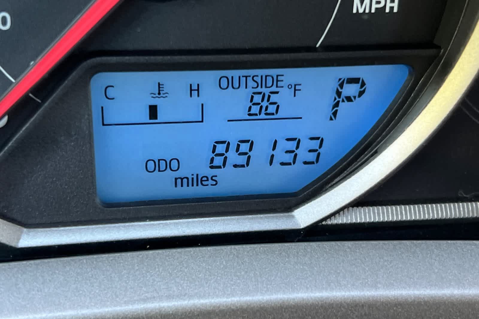 Used 2013 Toyota RAV4 LE AWD/4WD image 27