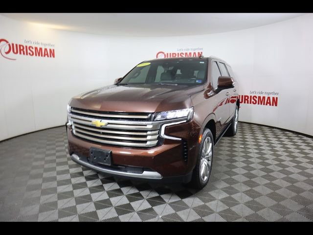 Used 2022 Chevrolet Tahoe High Country w/ Premium Package 2 AWD/4WD image 2