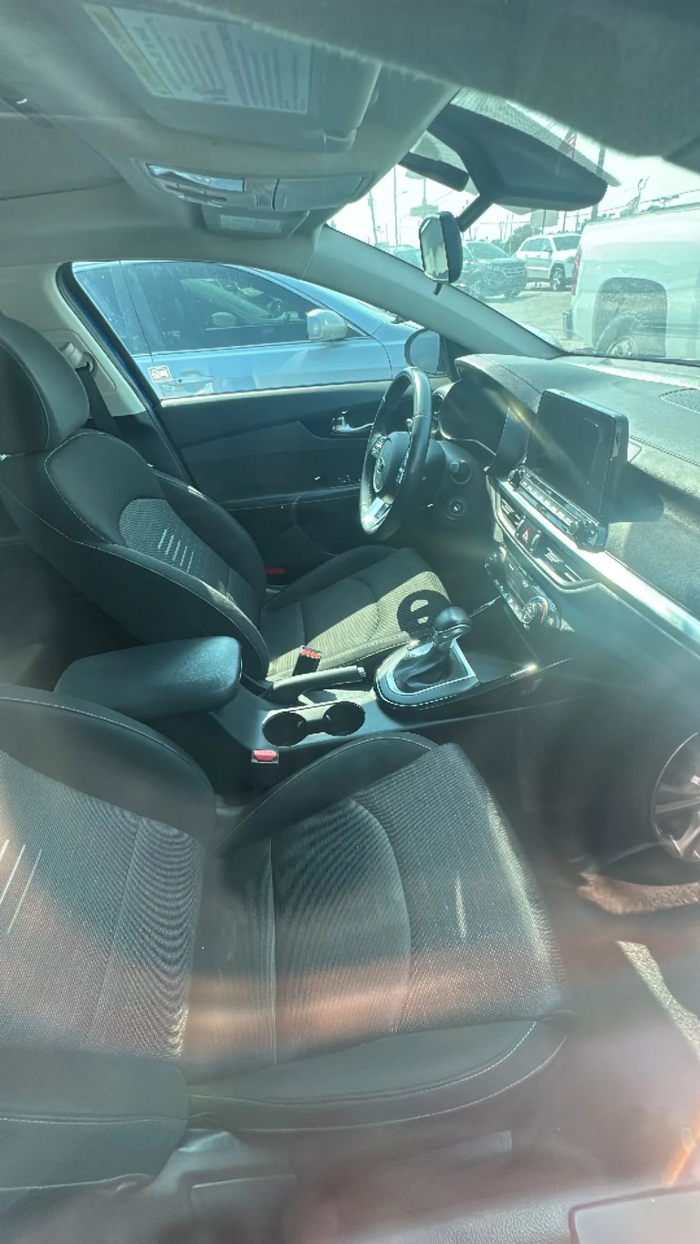 Used 2019 Kia Forte S w/ S Premium Package image 7