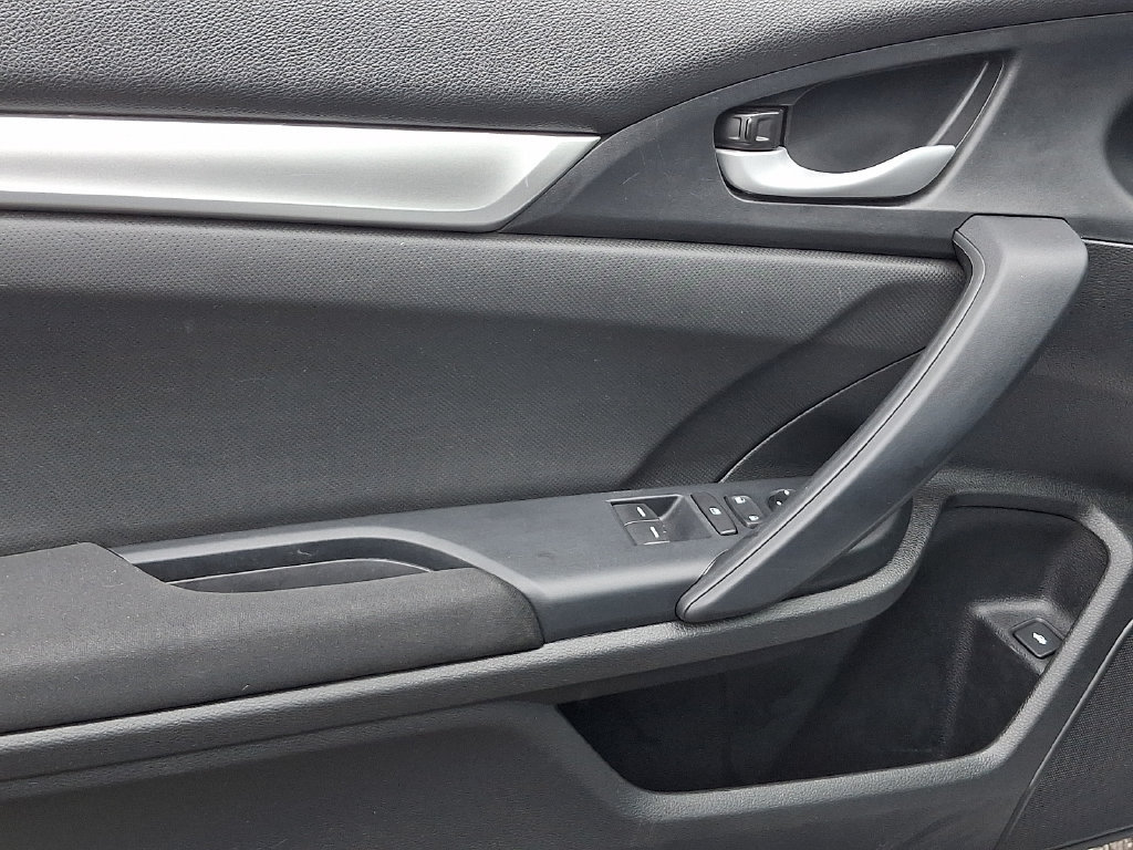 Used 2020 Honda Civic LX image 12
