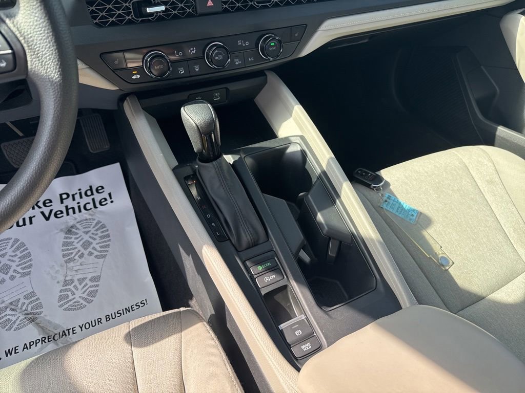 Certified 2024 Honda Accord EX image 22