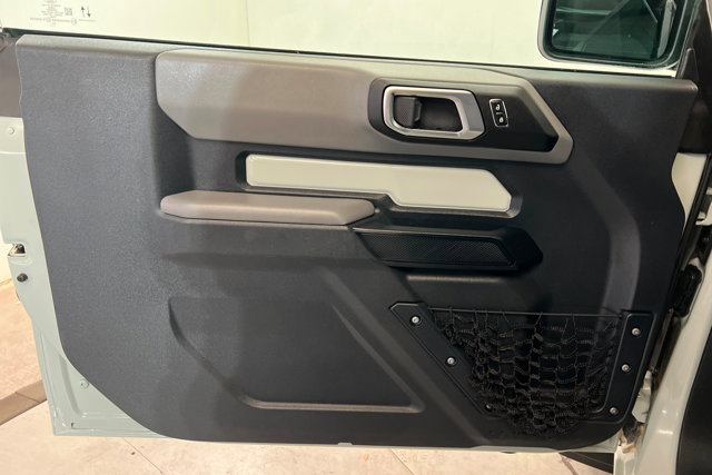 Used 2023 Ford Bronco Big Bend image 14