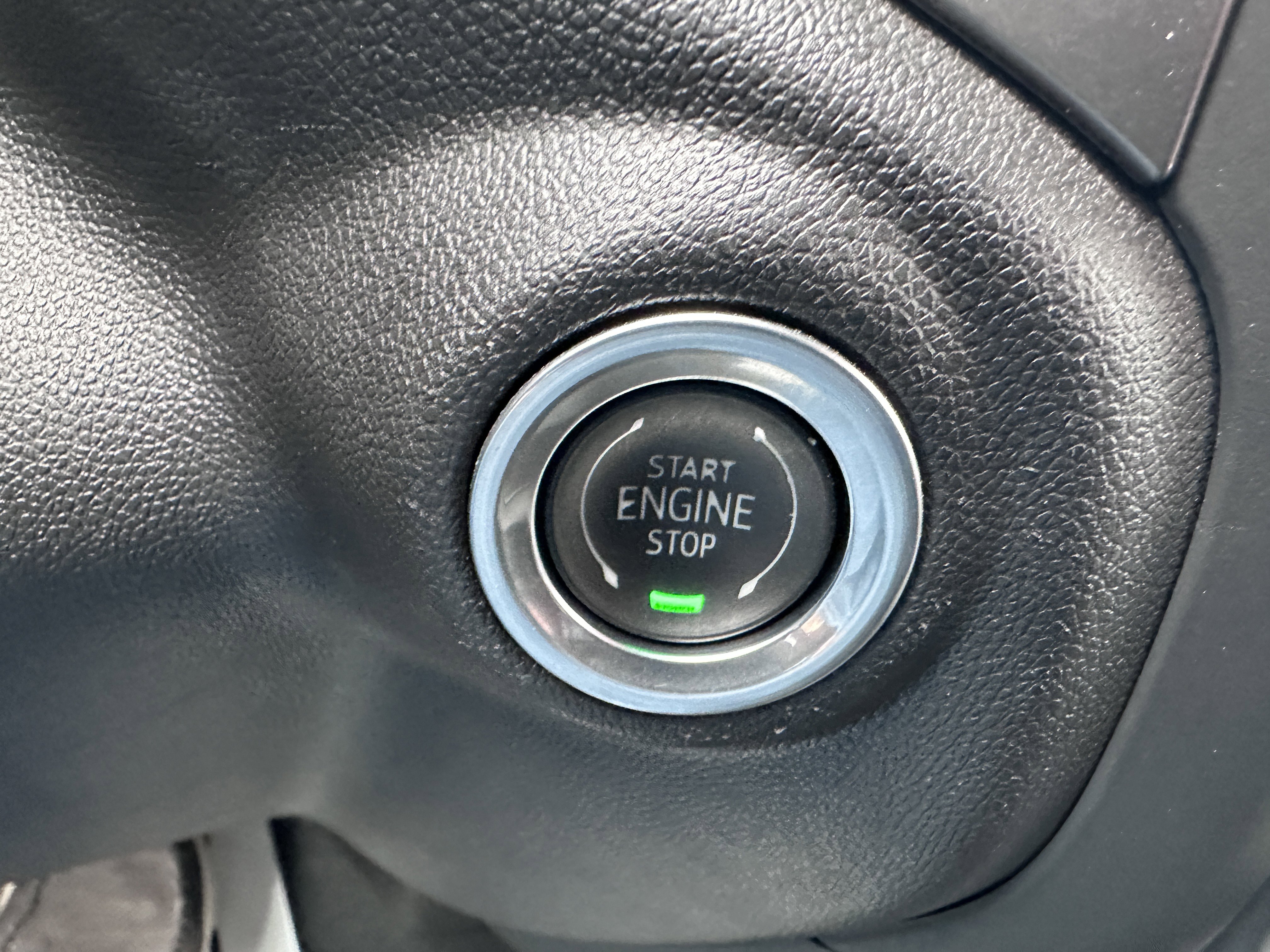 Used 2024 Chevrolet Silverado 2500 Custom w/ Custom Value Package image 22