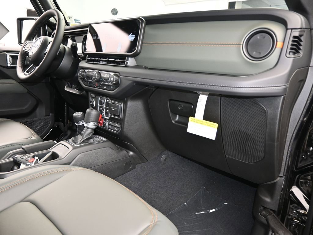 New 2026 Jeep Gladiator Mojave AWD/4WD image 43