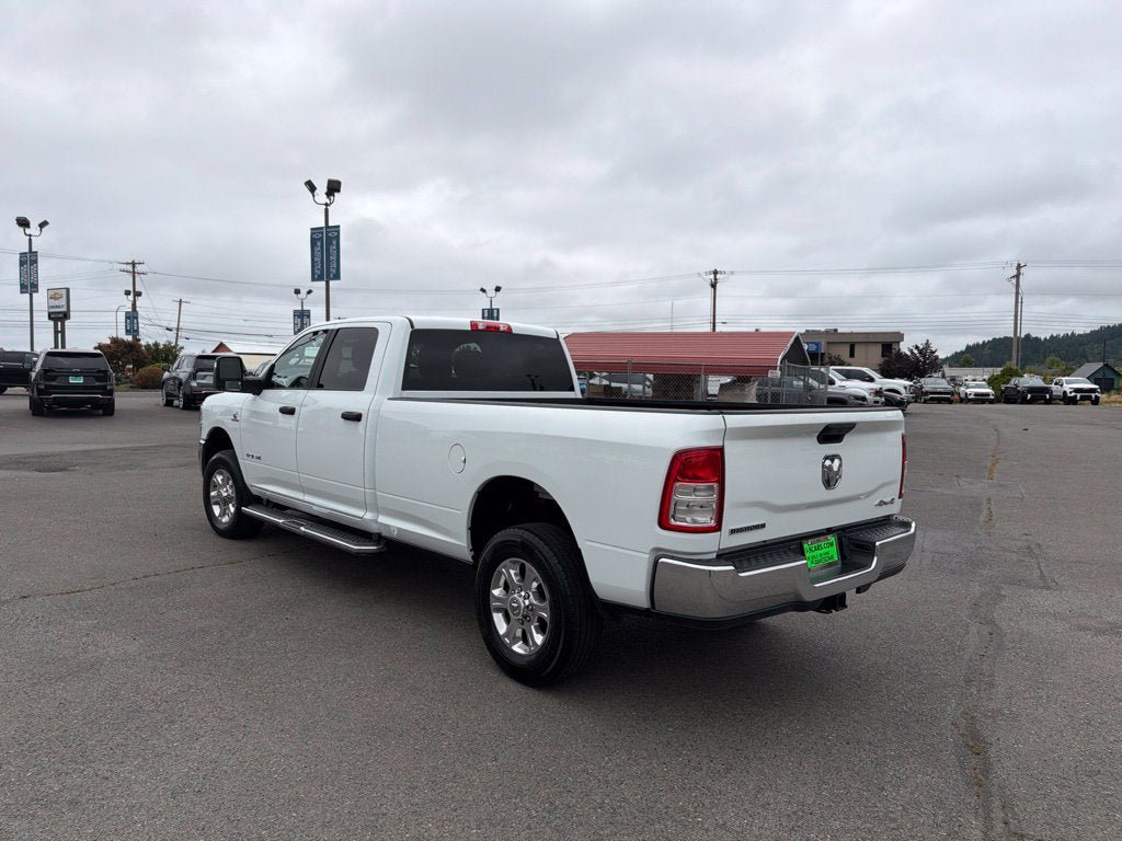 Used 2024 RAM 3500 Big Horn AWD/4WD image 9