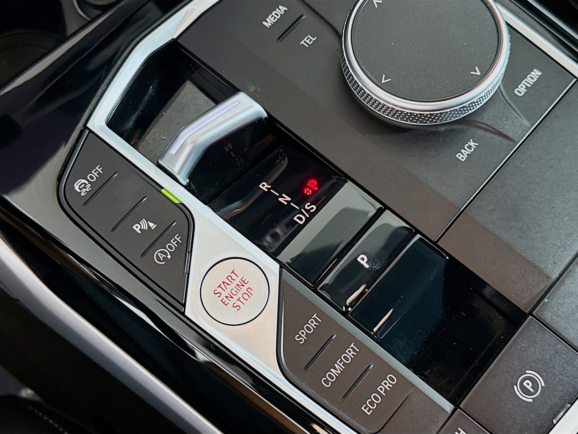 Used 2024 BMW 330i Sedan w/ Convenience Package image 20