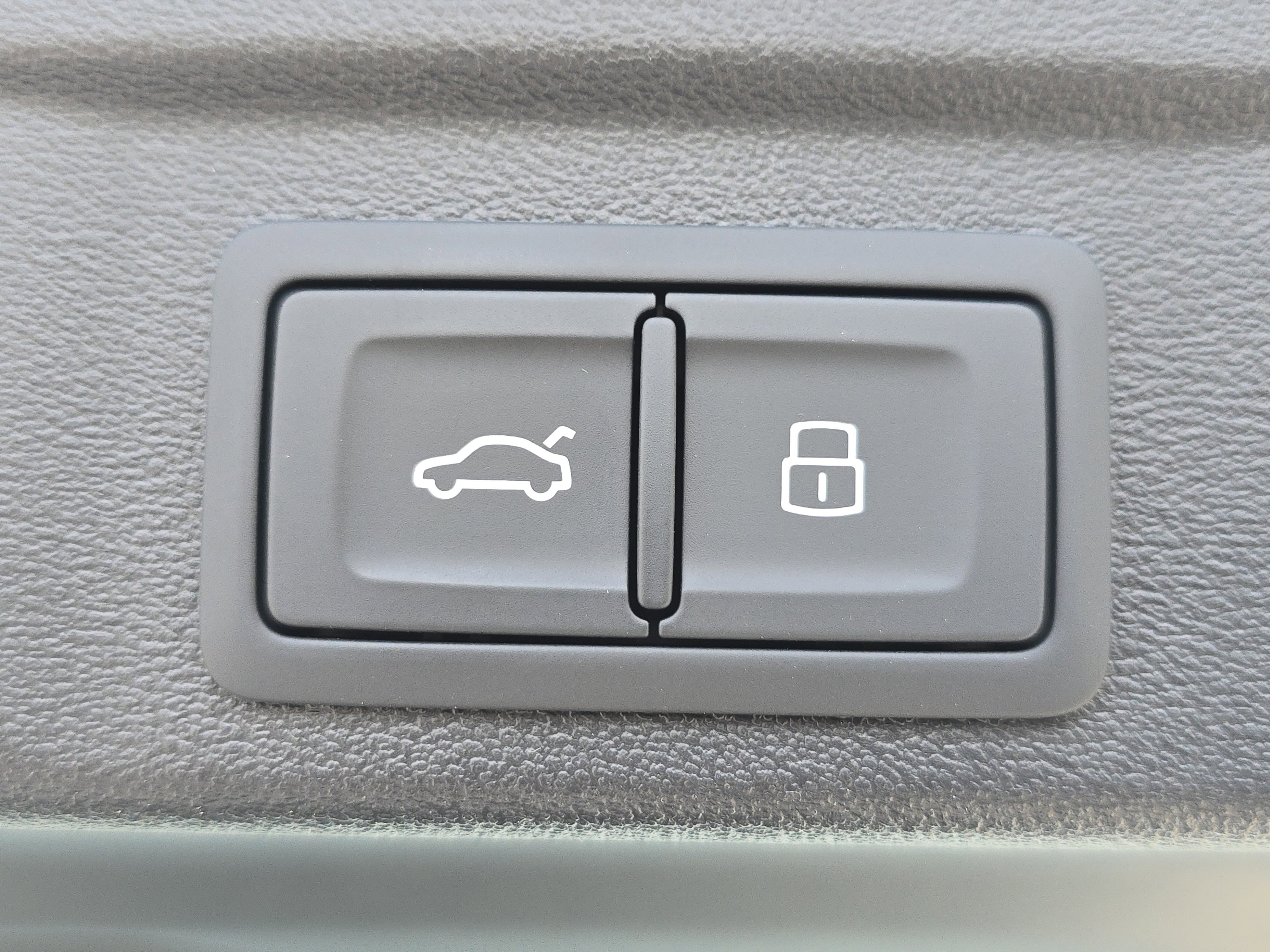 New 2025 Audi A5 2.0T Premium Plus image 16