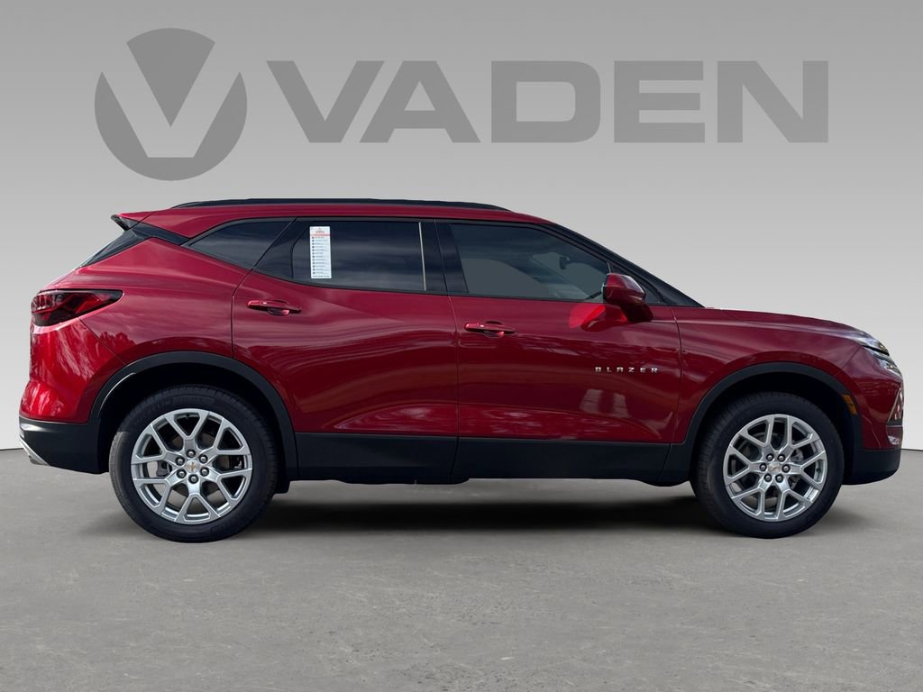 New 2025 Chevrolet Blazer LT w/ Convenience Package image 7