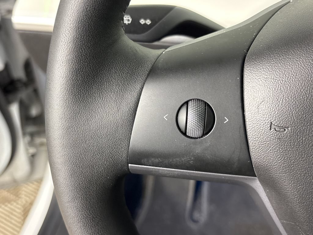 Used 2021 Tesla Model 3 Long Range AWD/4WD image 7