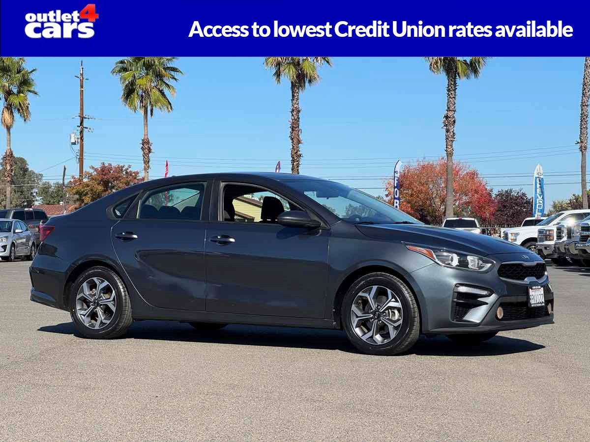 Used 2020 Kia Forte LXS image 1