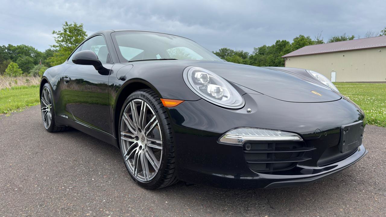 Used 2016 Porsche 911 Carrera Black Edition RWD image 16