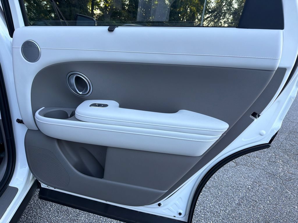 Used 2026 Hyundai Palisade FWD Hybrid image 16