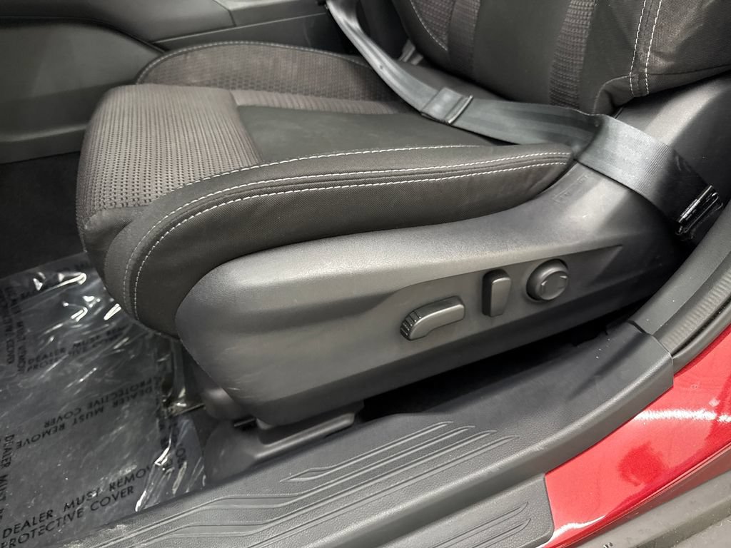 Certified 2025 Subaru Outback Premium AWD/4WD image 14