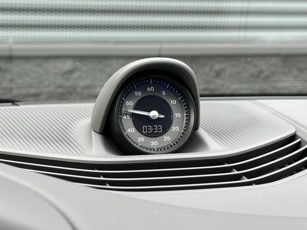 Certified 2025 Porsche Taycan 4 Cross Turismo image 31