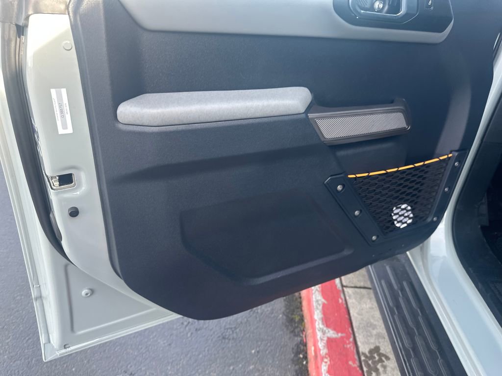 Used 2023 Ford Bronco Badlands image 10