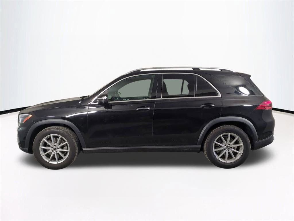 Used 2024 Mercedes-Benz GLE 350 4MATIC w/ 3rd Row Seat Package image 8