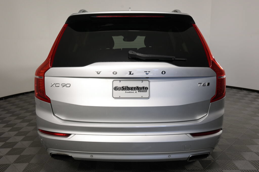 Used 2016 Volvo XC90 T6 Momentum w/ Momentum Plus Package AWD/4WD image 5