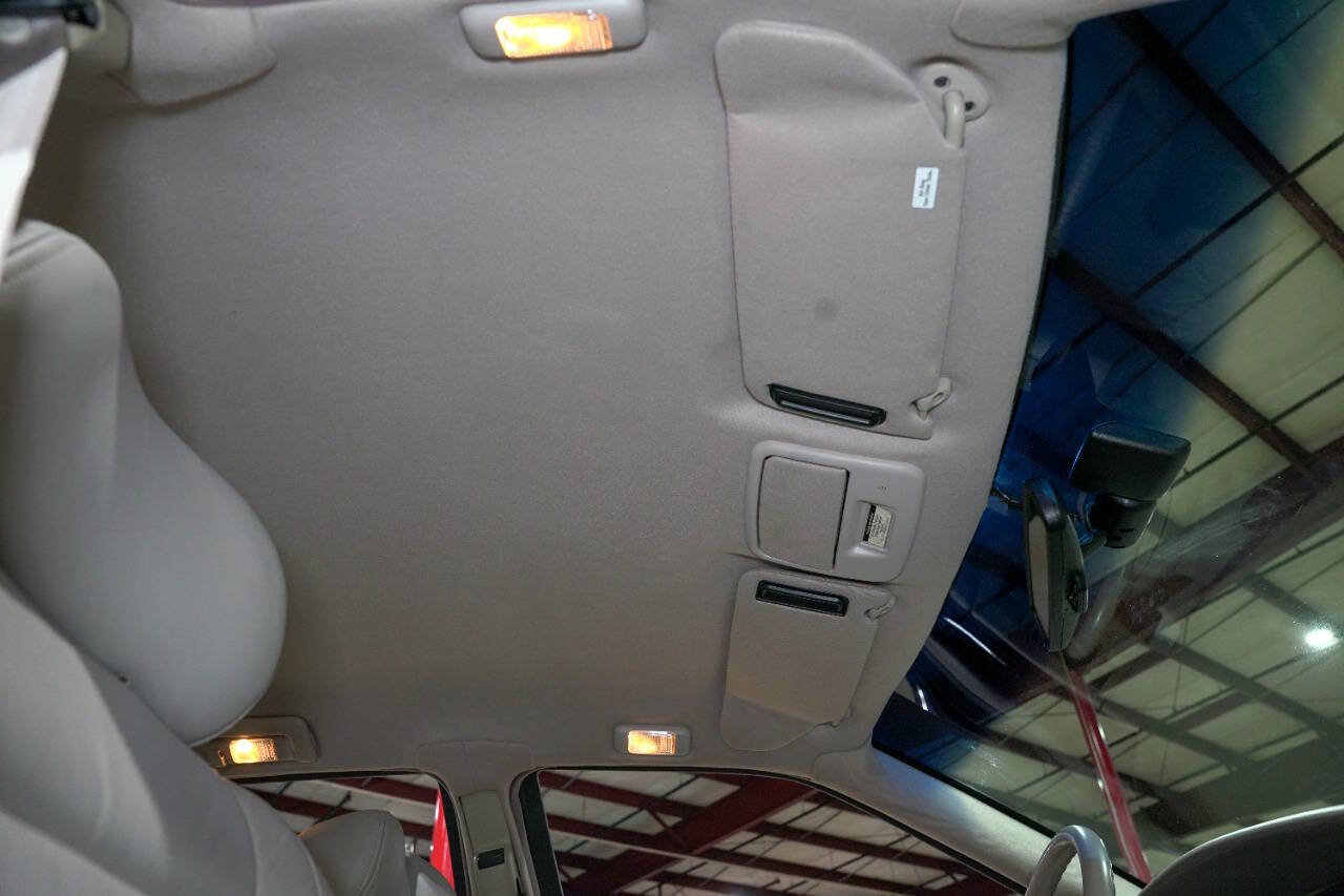 Used 1996 Cadillac Seville STS FWD image 40