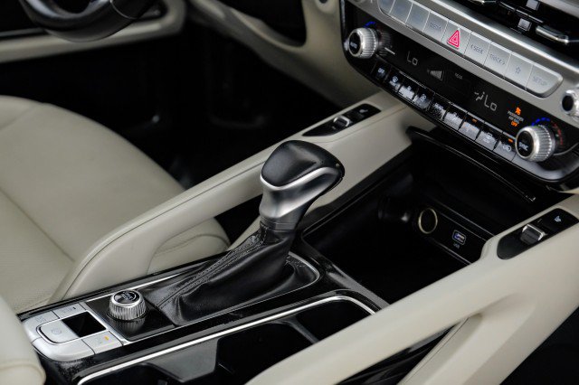 Used 2023 Kia Telluride S w/ S Sunroof Package FWD image 24
