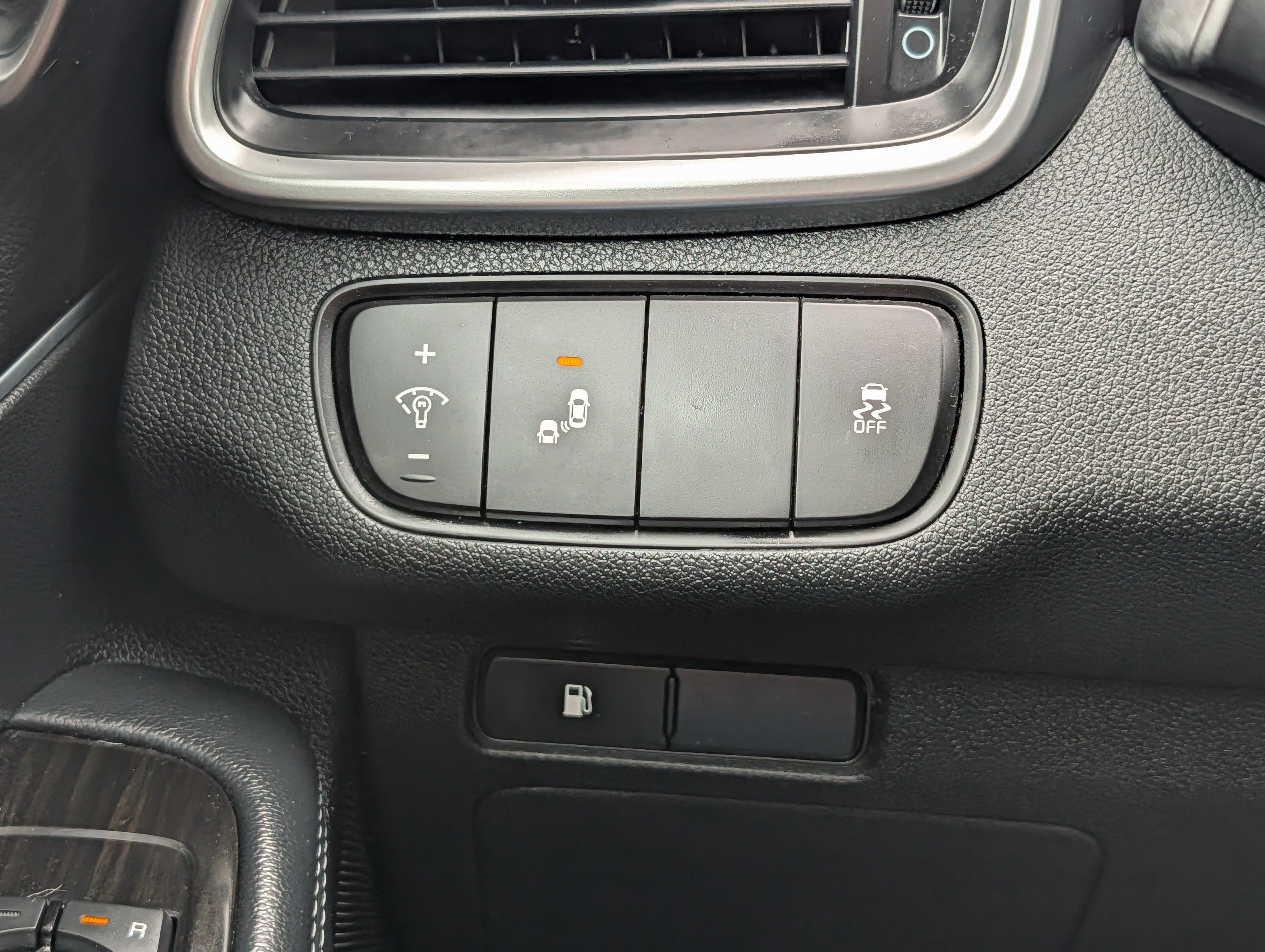 Used 2019 Kia Sorento AWD image 26