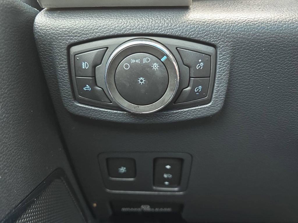Used 2022 Ford F250 Lariat w/ Lariat Ultimate Package image 25
