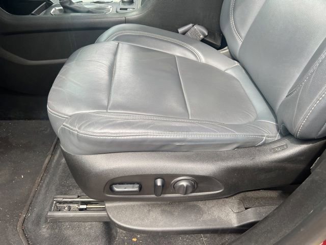 Used 2018 Chevrolet Traverse LT AWD/4WD image 16