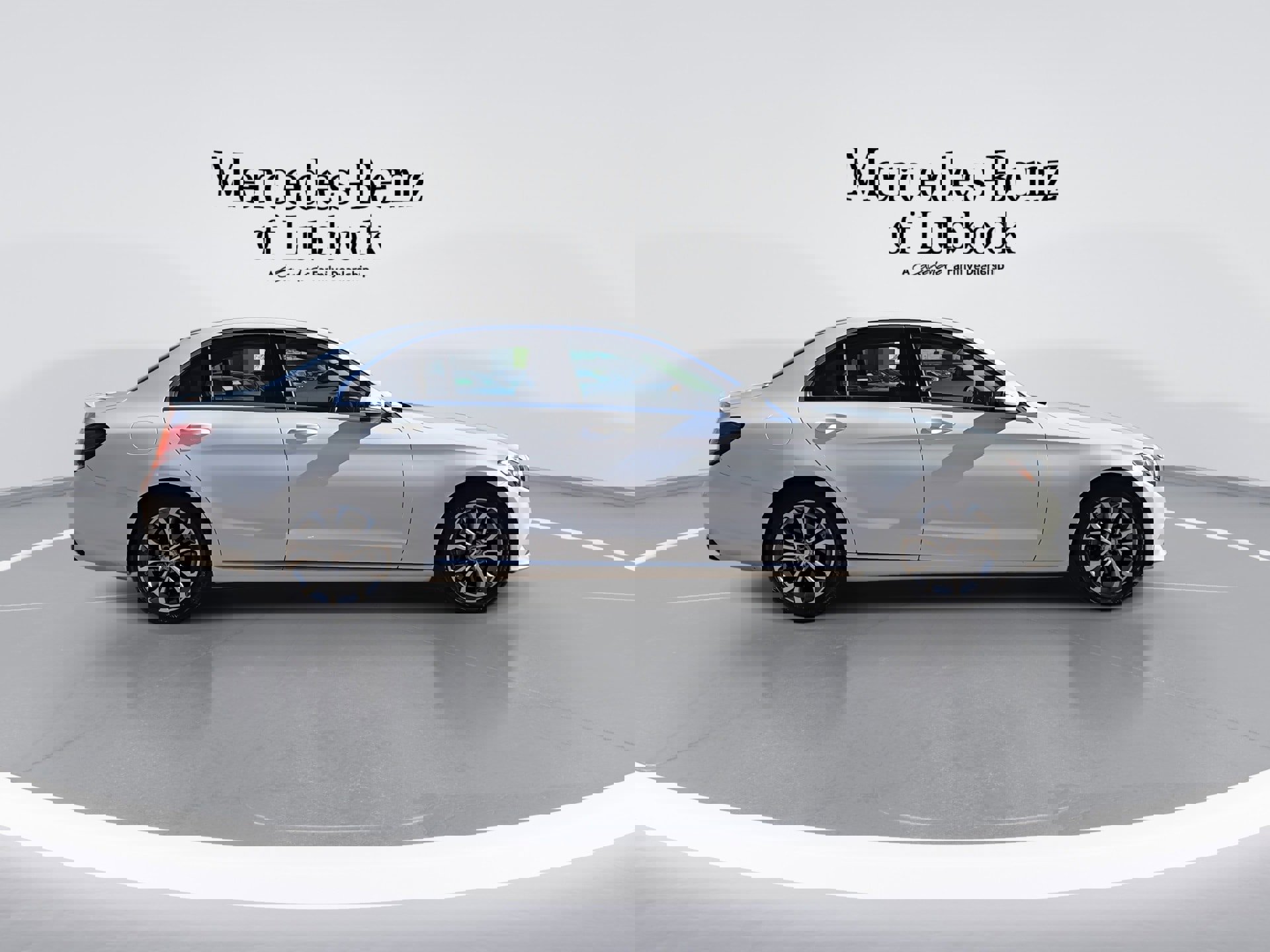 Used 2017 Mercedes-Benz C 300 Sedan image 9