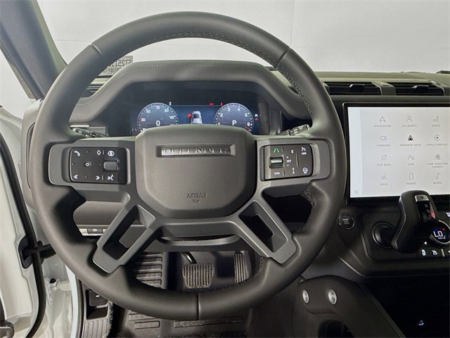 New 2026 Land Rover Defender 110 X-Dynamic SE image 12