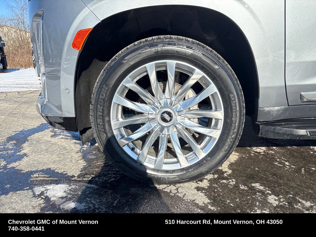 Used 2023 Cadillac Escalade Premium Luxury image 20