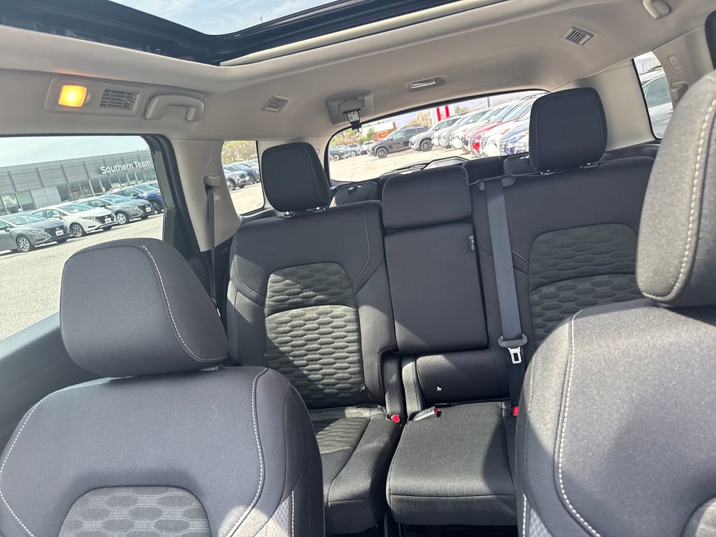 New 2026 Nissan Pathfinder SV w/ SV Premium Package image 38