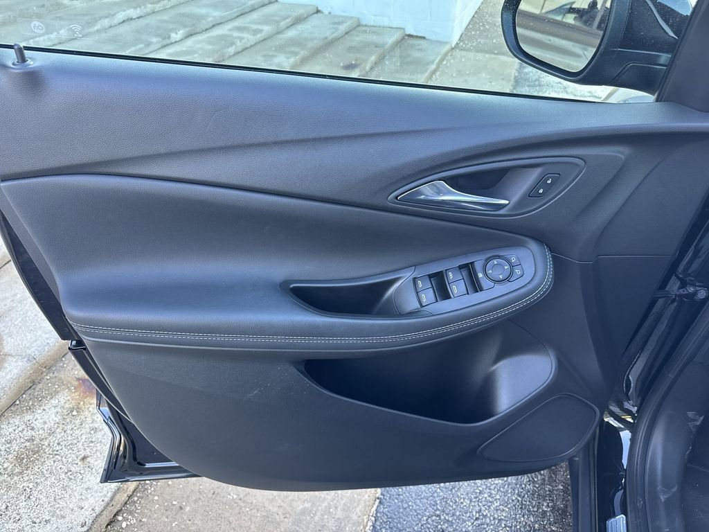 Certified 2022 Buick Encore GX Preferred w/ Cold Weather Comfort Package image 20