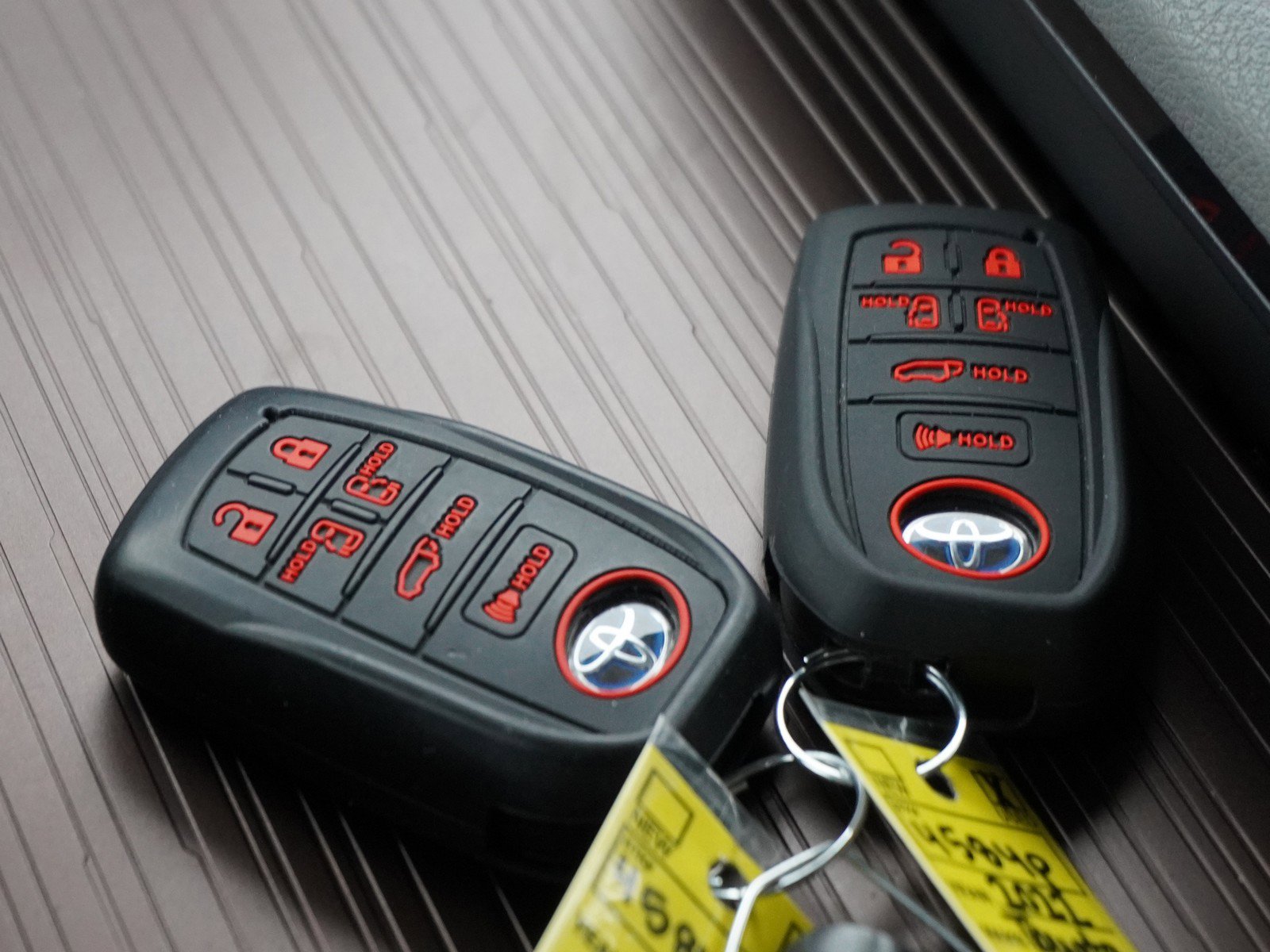 Used 2022 Toyota Sienna XLE image 20