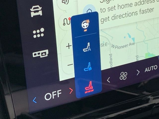 New 2026 Lincoln Navigator L Reserve w/ Jet Appearance Package image 24