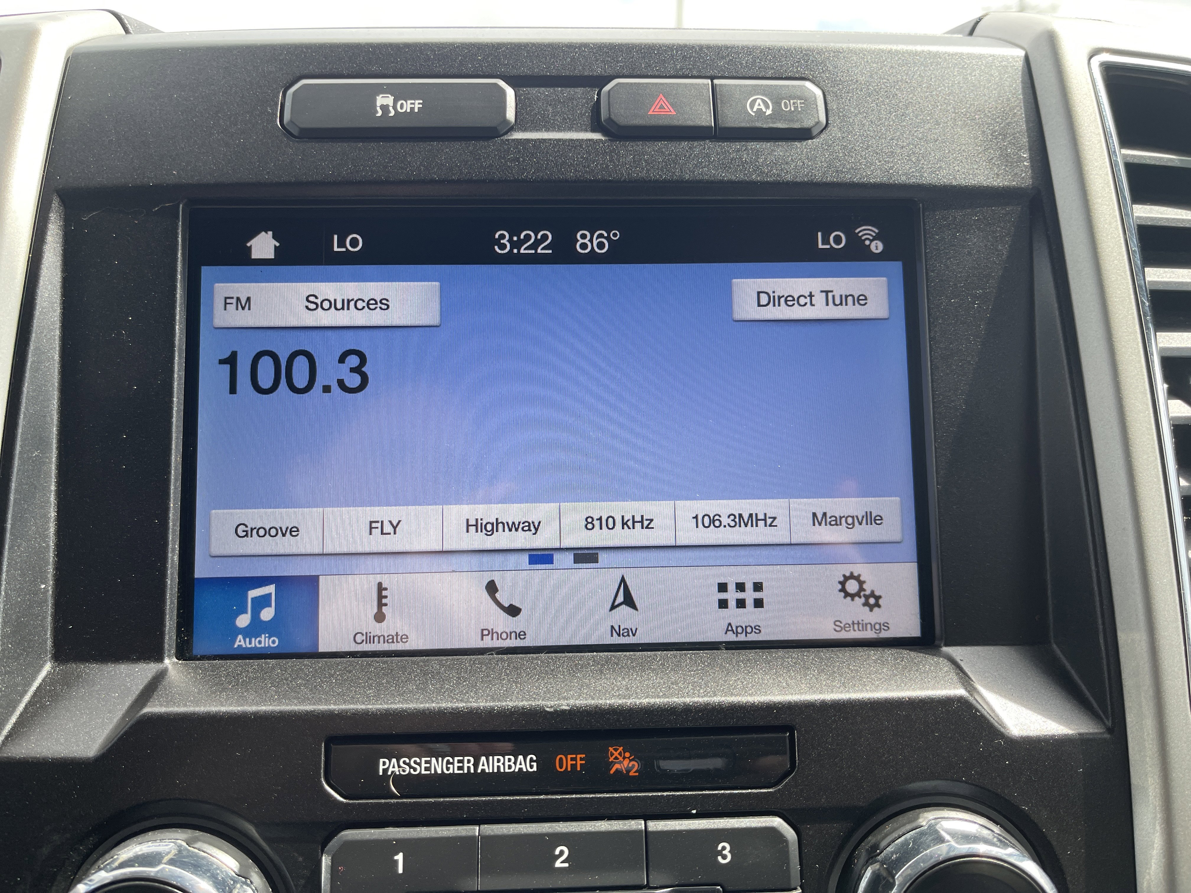 Used 2019 Ford F150 Lariat RWD image 25