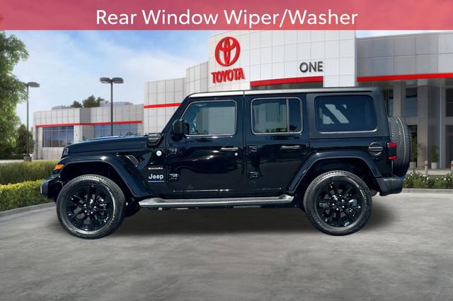 Used 2023 Jeep Wrangler Unlimited Sahara AWD/4WD image 9