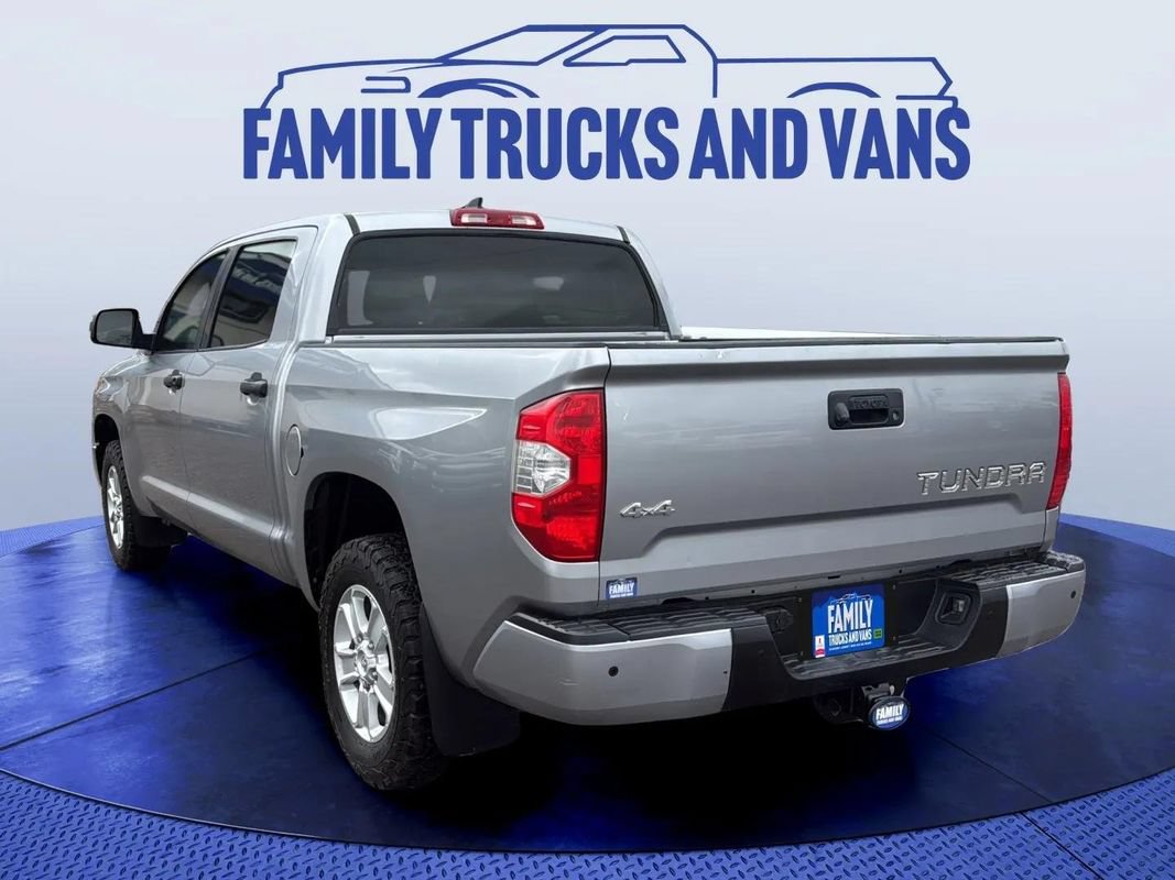 Used 2020 Toyota Tundra SR5 w/ SR5 Convenience Package AWD/4WD image 3