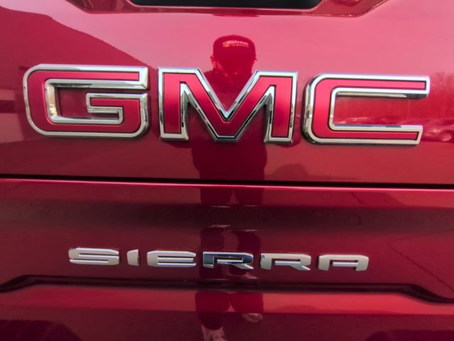Used 2023 GMC Sierra 1500 AT4 w/ AT4 Premium Package image 32