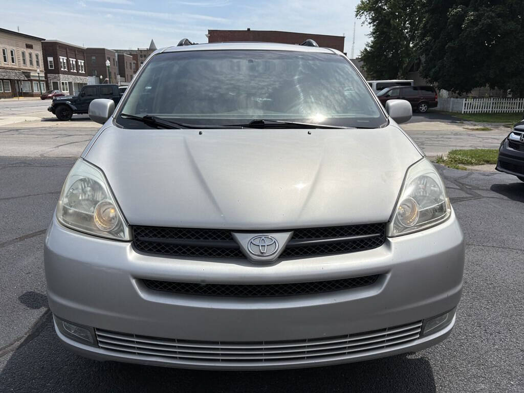 Used 2005 Toyota Sienna XLE FWD image 8