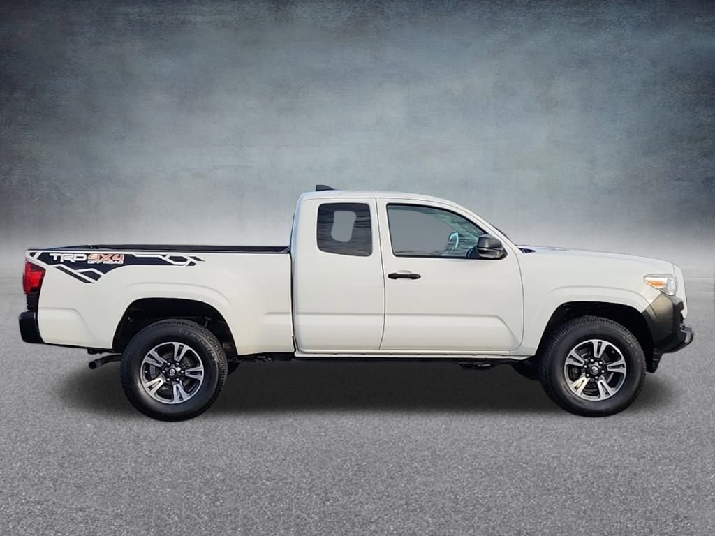 Used 2021 Toyota Tacoma SR image 4