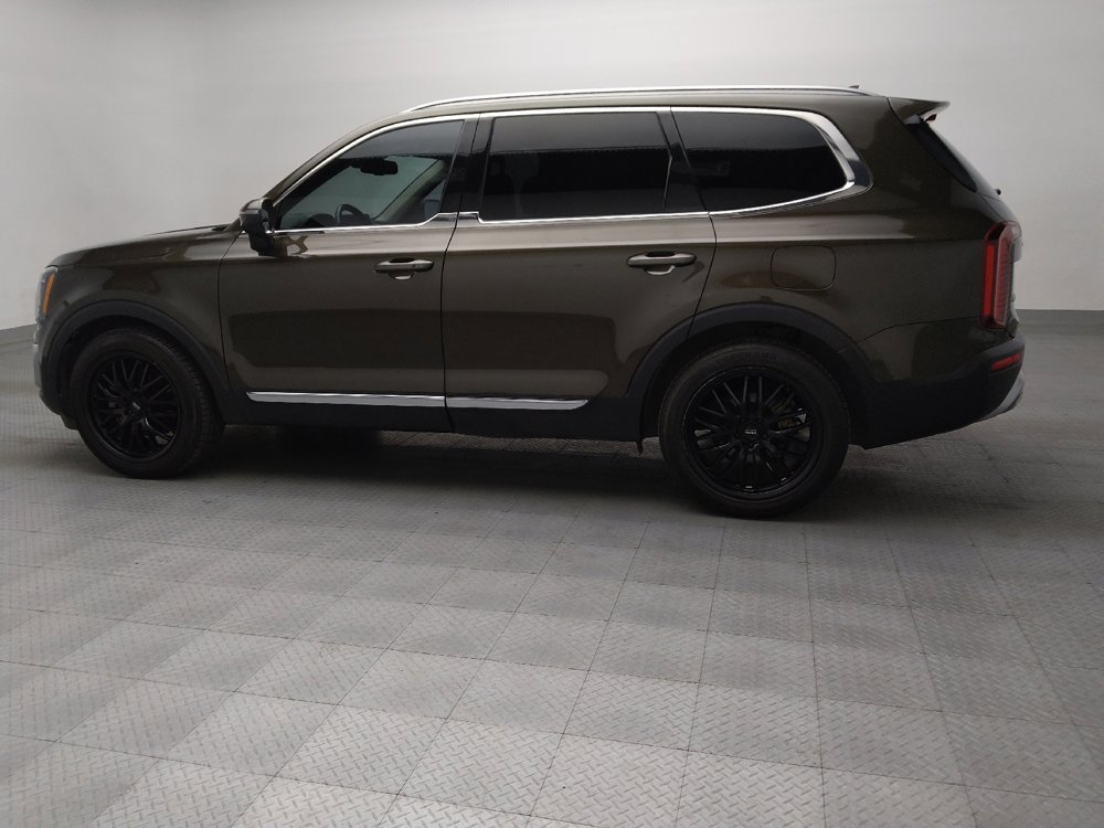 Used 2020 Kia Telluride EX image 3