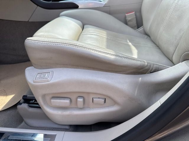 Used 2014 Cadillac SRX Premium AWD/4WD image 11